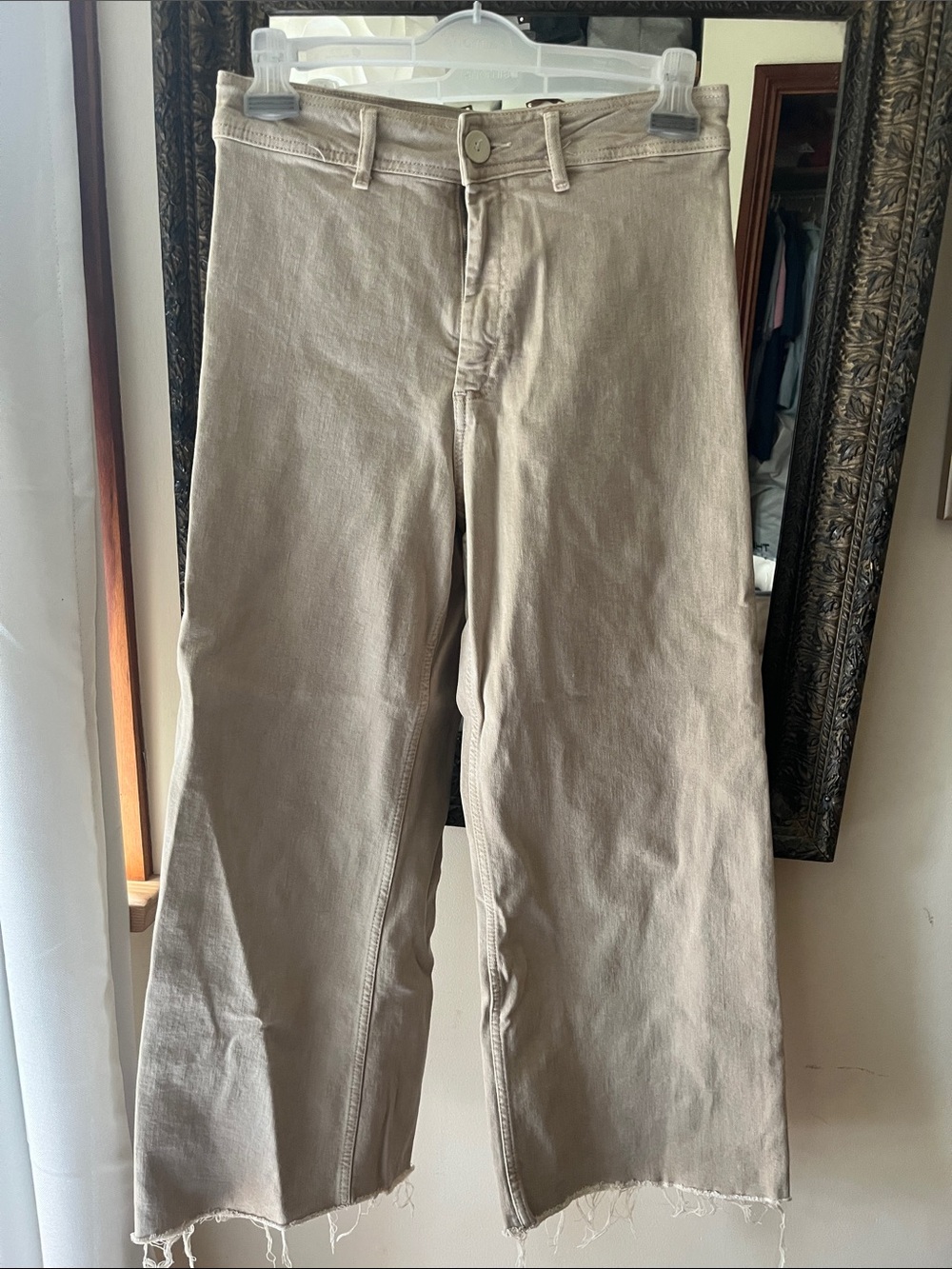 Women’s Wide-Leg Chino Pants in Light Taupe